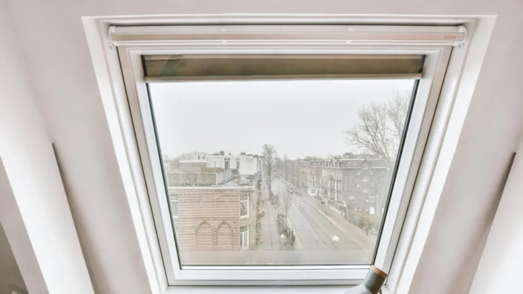 5 Easy Steps of the Skylights Cleaning Windows